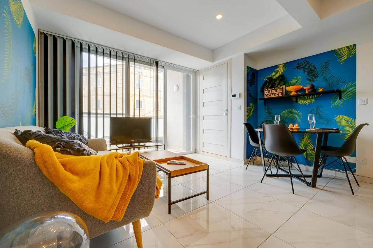 Modern 1Br Apartment Central Location グジラ エクステリア 写真